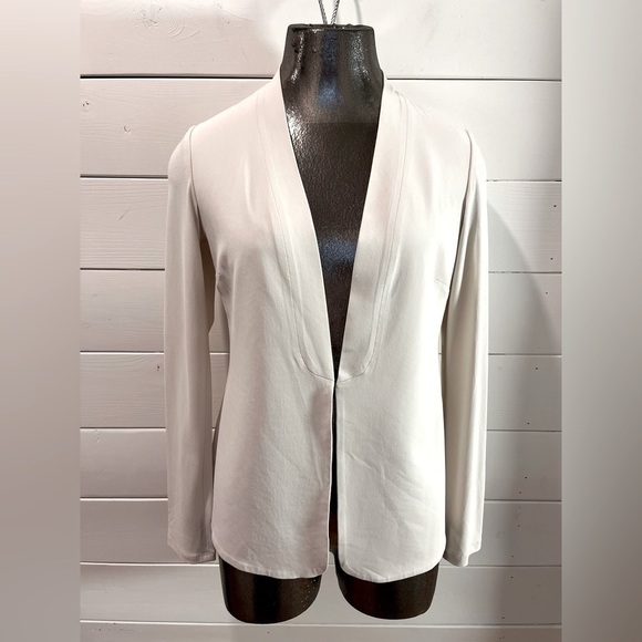 🤍IRIS SETLAKWE • Open Blazer Size S - Picture 2 of 13